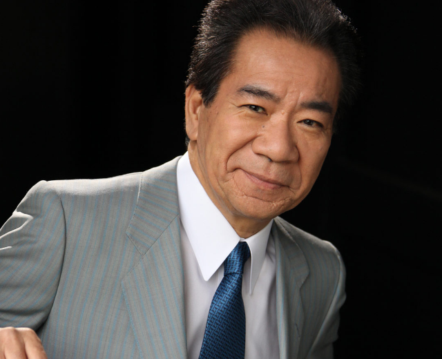 大川栄策
