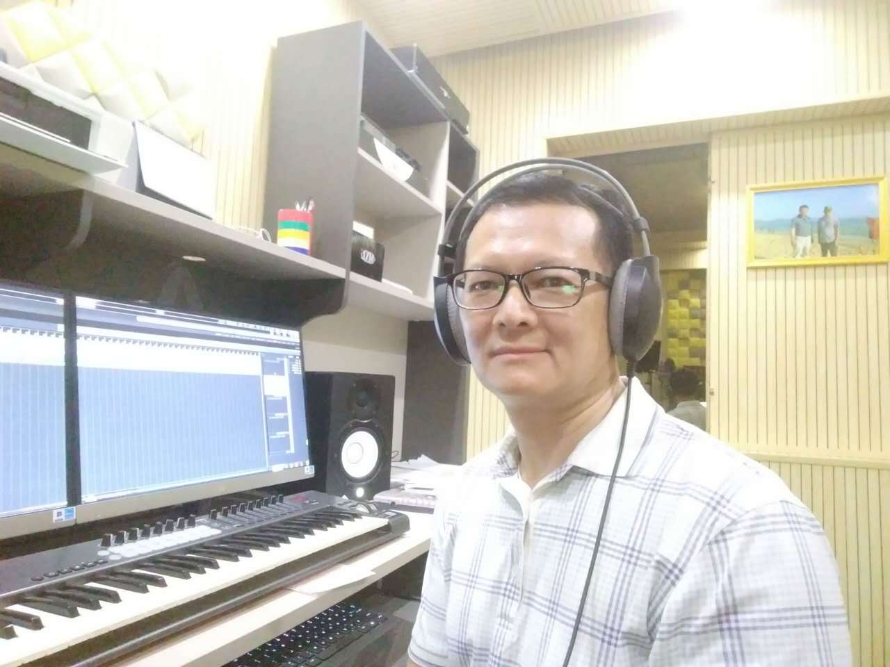 song-img