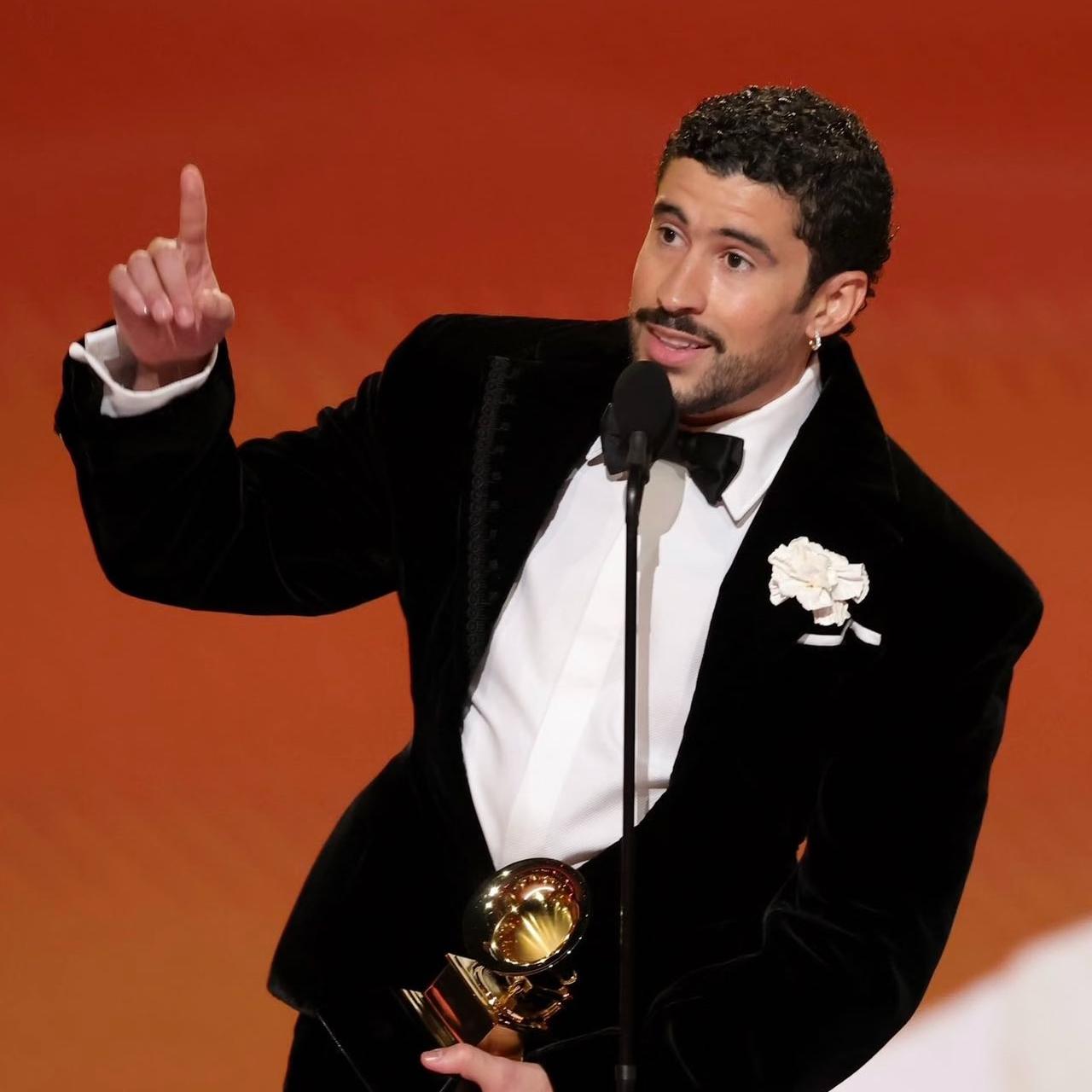 超级碗中场秀音乐Lady Gaga/Bad Bunny