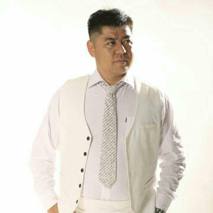 维吾尔族歌手‖ Arkin Kiram