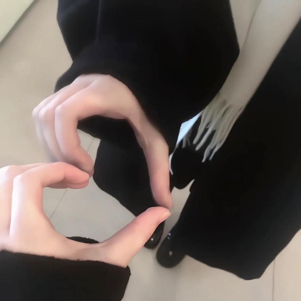 你是我满目山河 亦是我爱而不得