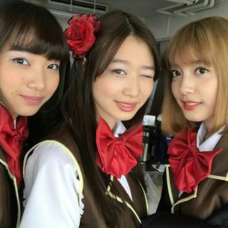 后街女孩（内含真人版）