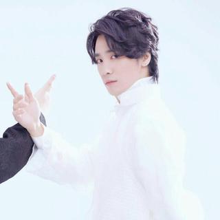 国美贰婶♡