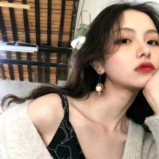 第一眼就心动的人会喜欢很久 ​​​​