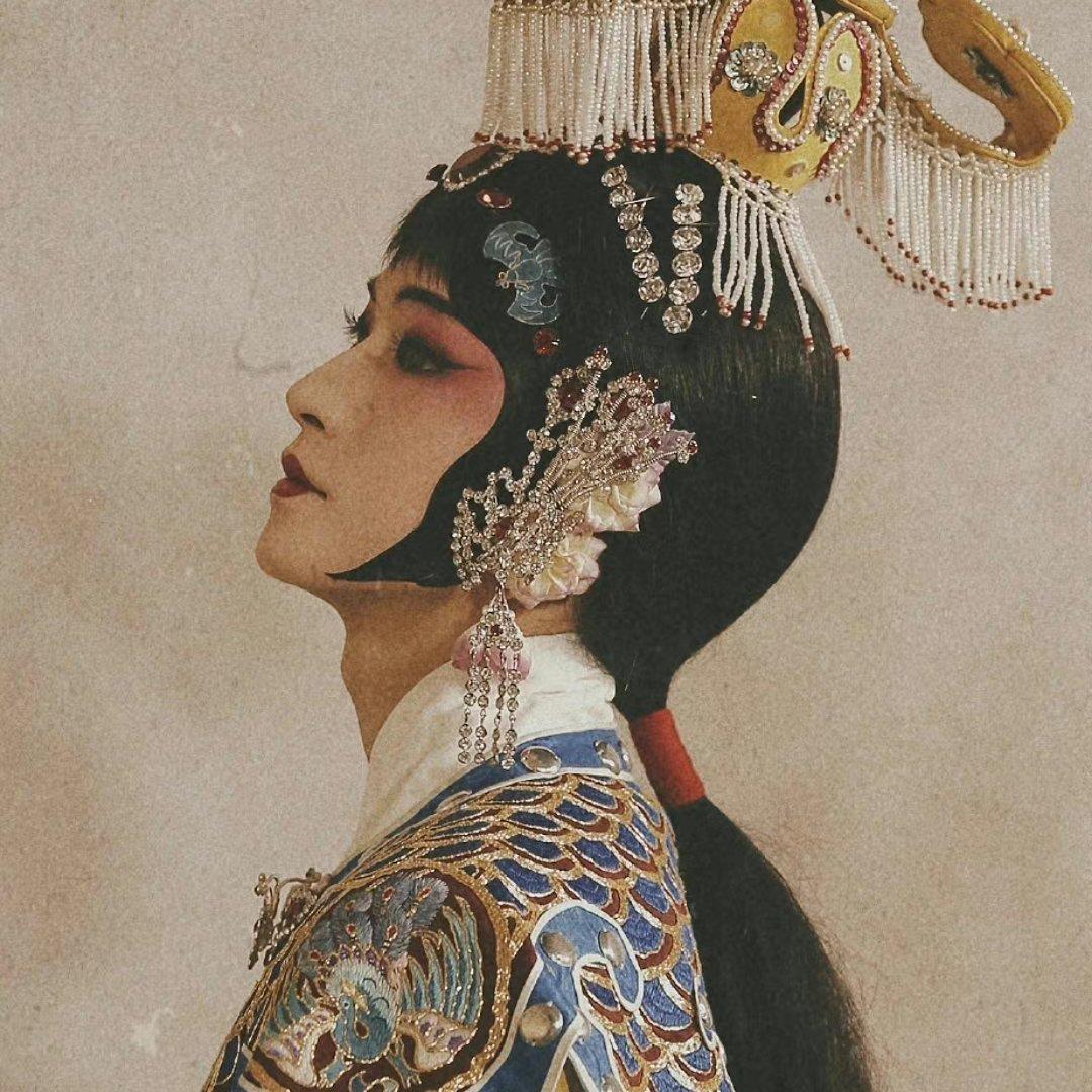 古风：一曲戏腔便惊艳了流年