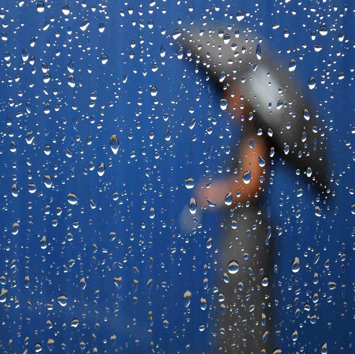 看茶～听雨；吃墨～读心。。。！