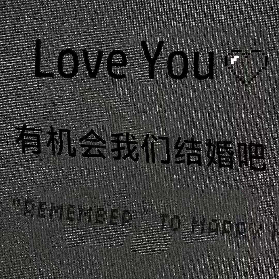 戴上耳机♫这一刻世界属于你