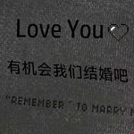 戴上耳机♫这一刻世界属于你