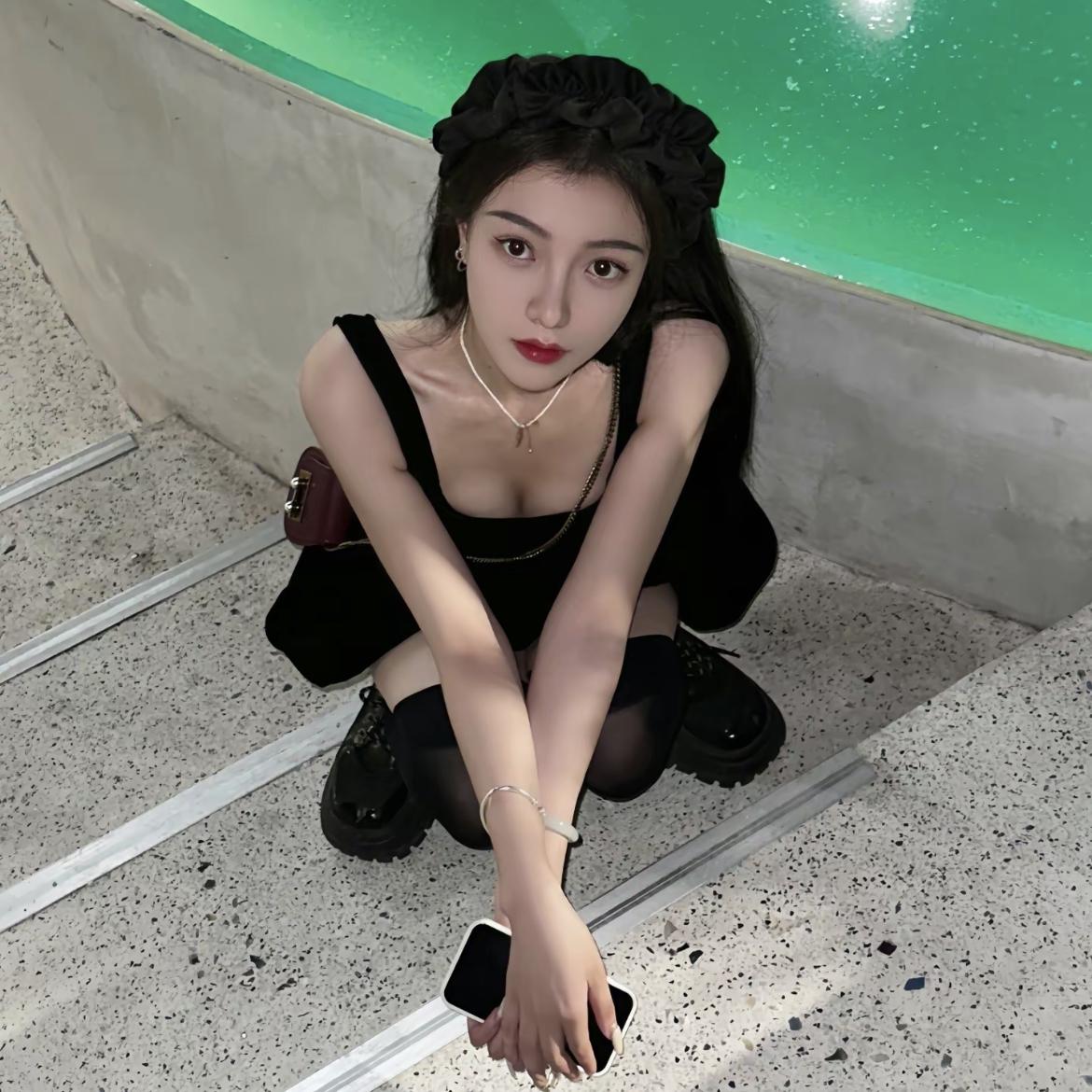 焦小飞-月亮也听见你说(0.8x立体环绕DJ版)（焦小飞 remix）