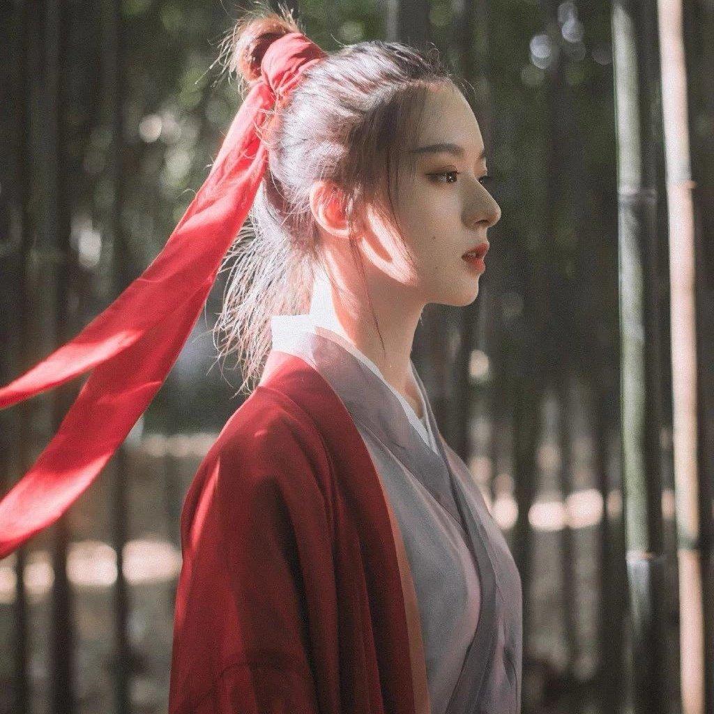 【绝美&古风】 蝴蝶为花碎 花却随风飞
