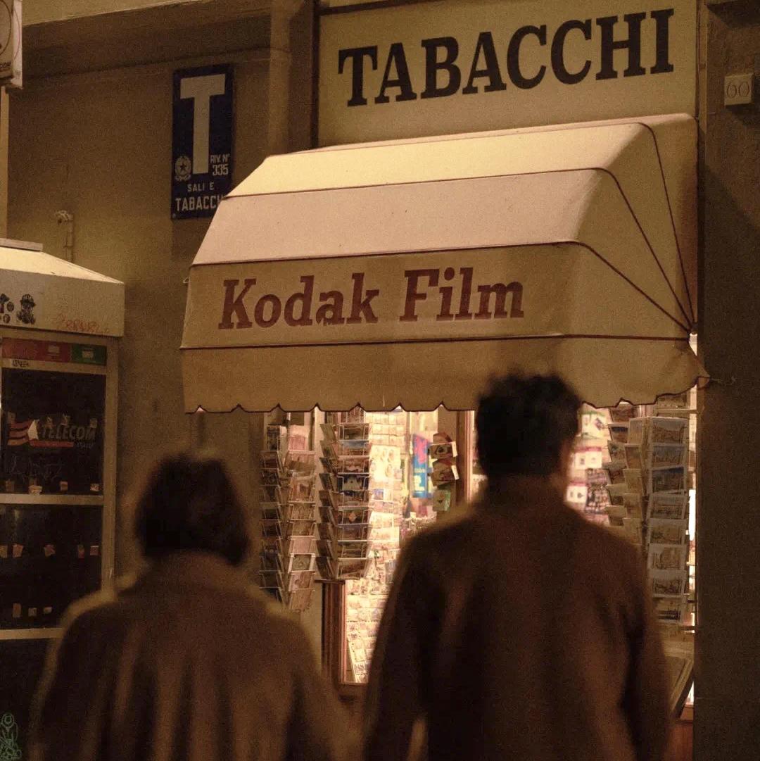 --..--..-.--.-. -.--.---...-..-