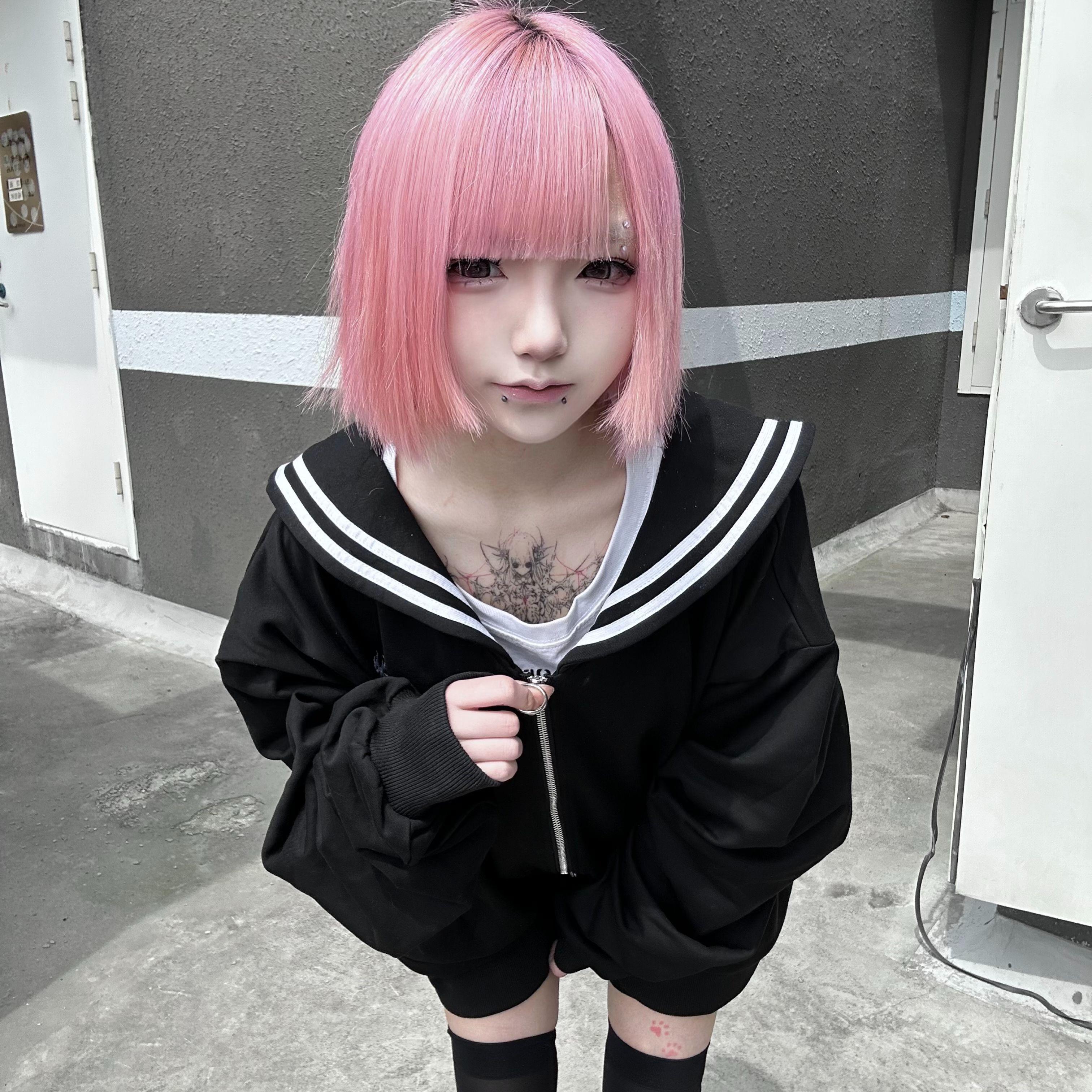 上下左右 B A B A B A