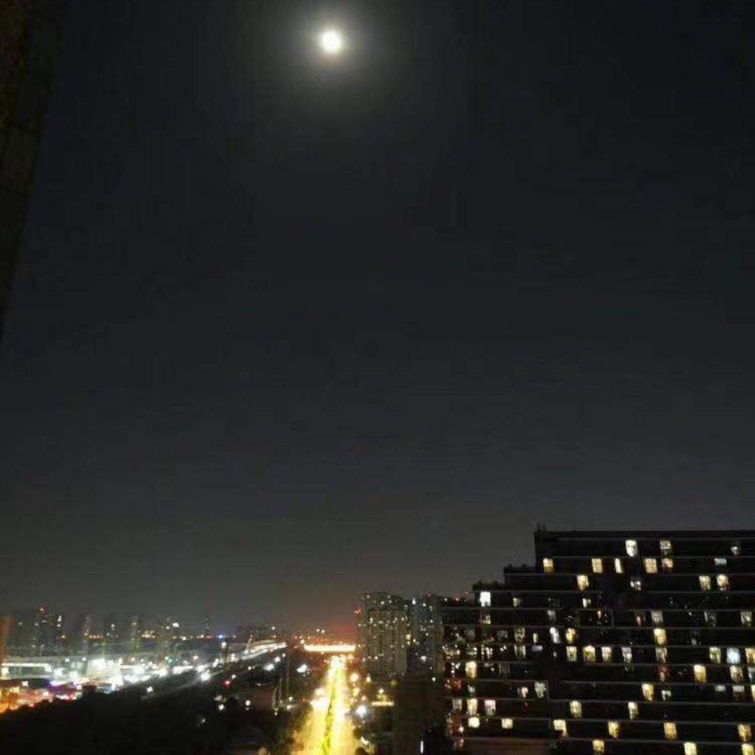 泡沫经济·CITY POP·复古·霓虹下的繁华夜晚