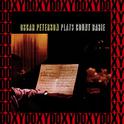 Plays Count Basie (Remastered Version) (Doxy Collection)专辑