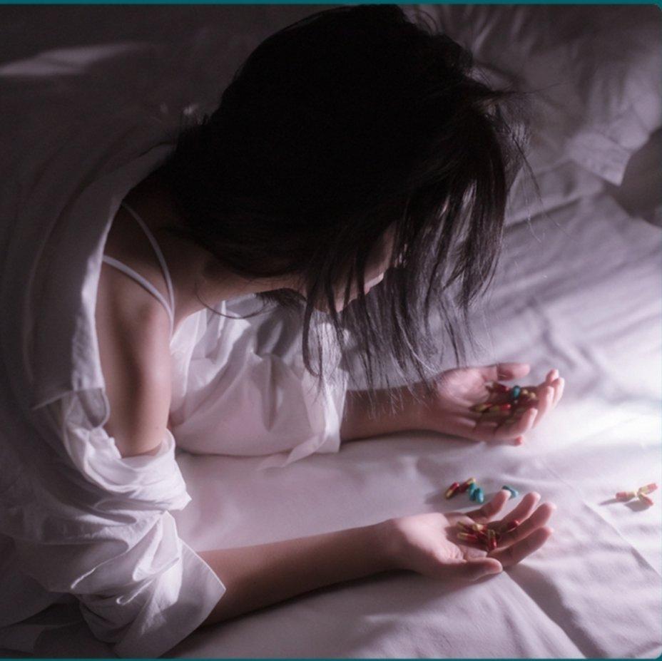 泪崩情歌丨这把高端局 | 在线播放 | 网易云音乐