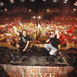 DV&LM的Tomorrowland歌单