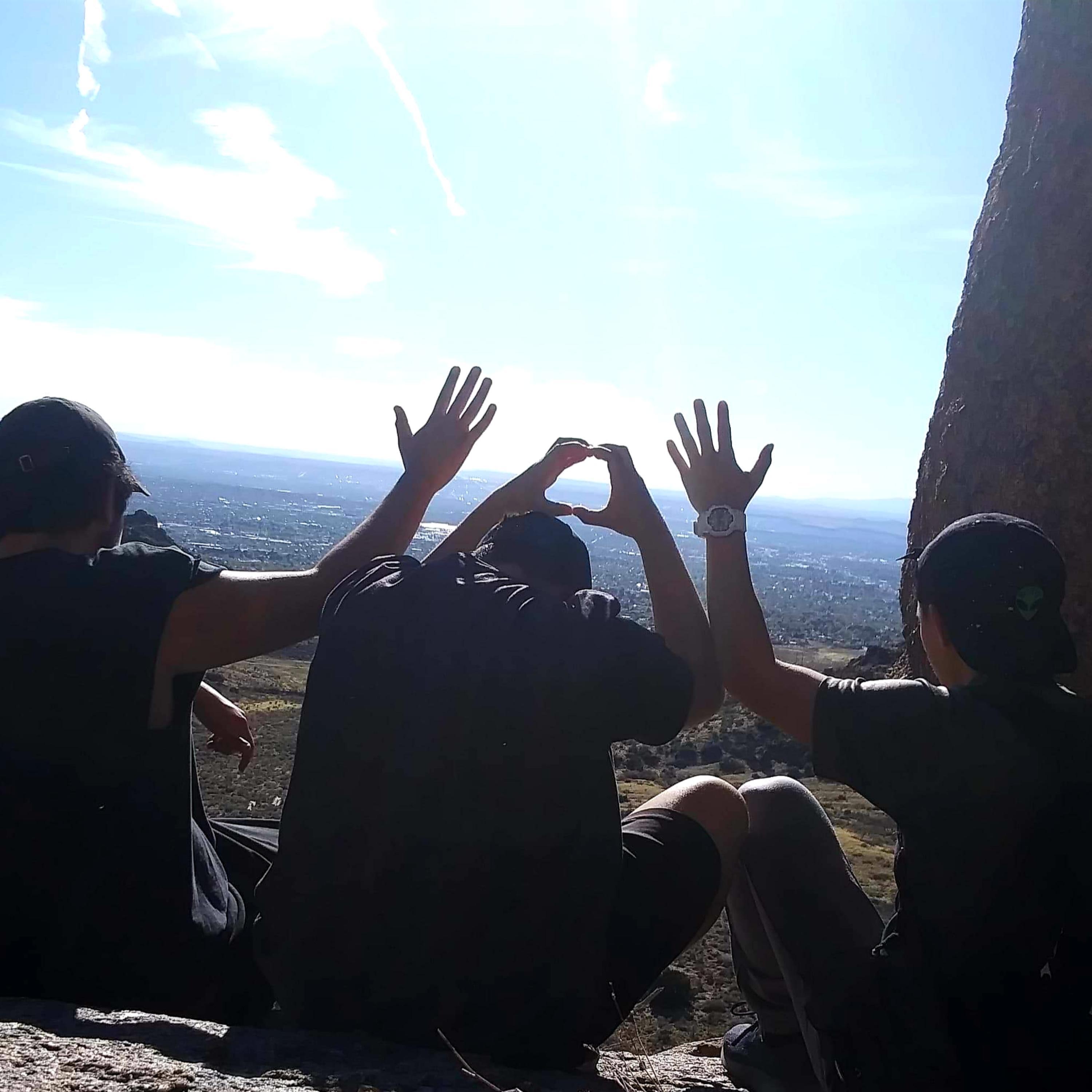 Abq Crew (feat. Yanni & Madjoe)