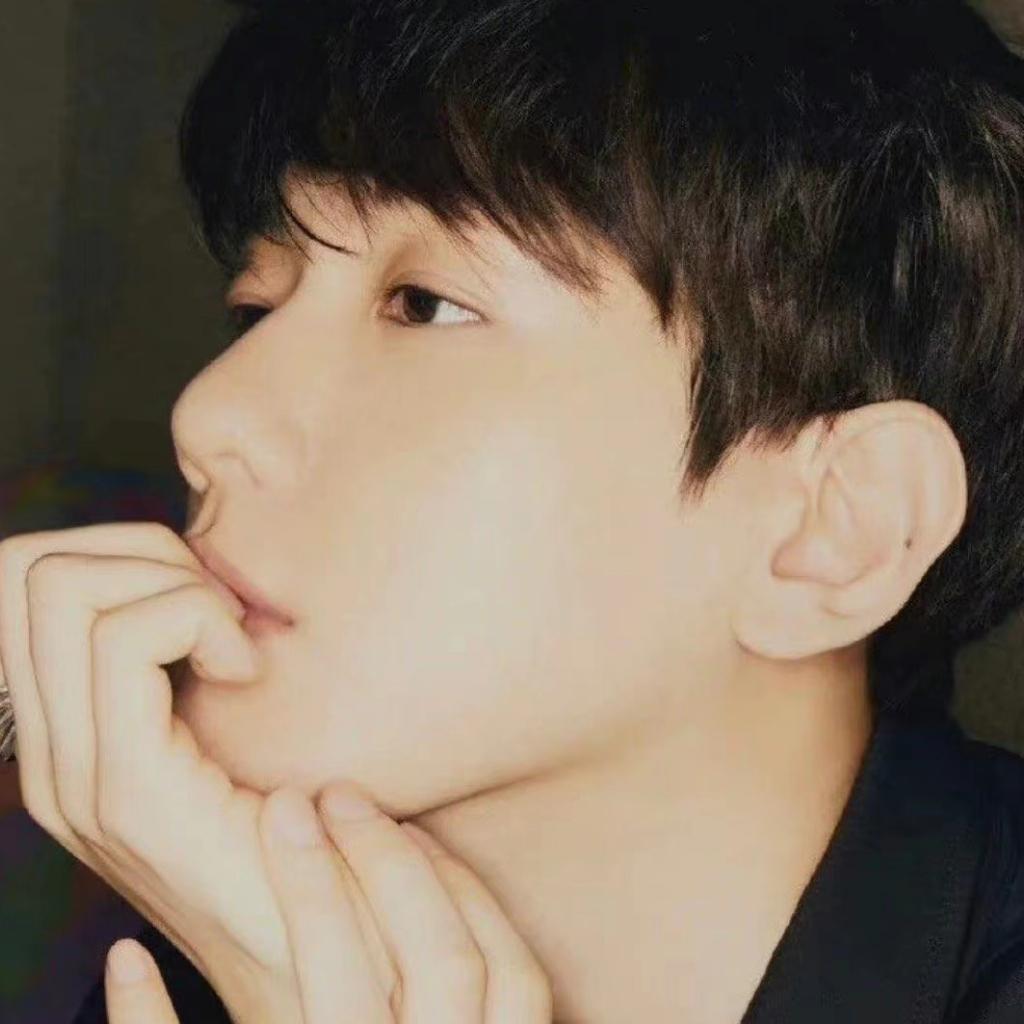 BAEKHYUN