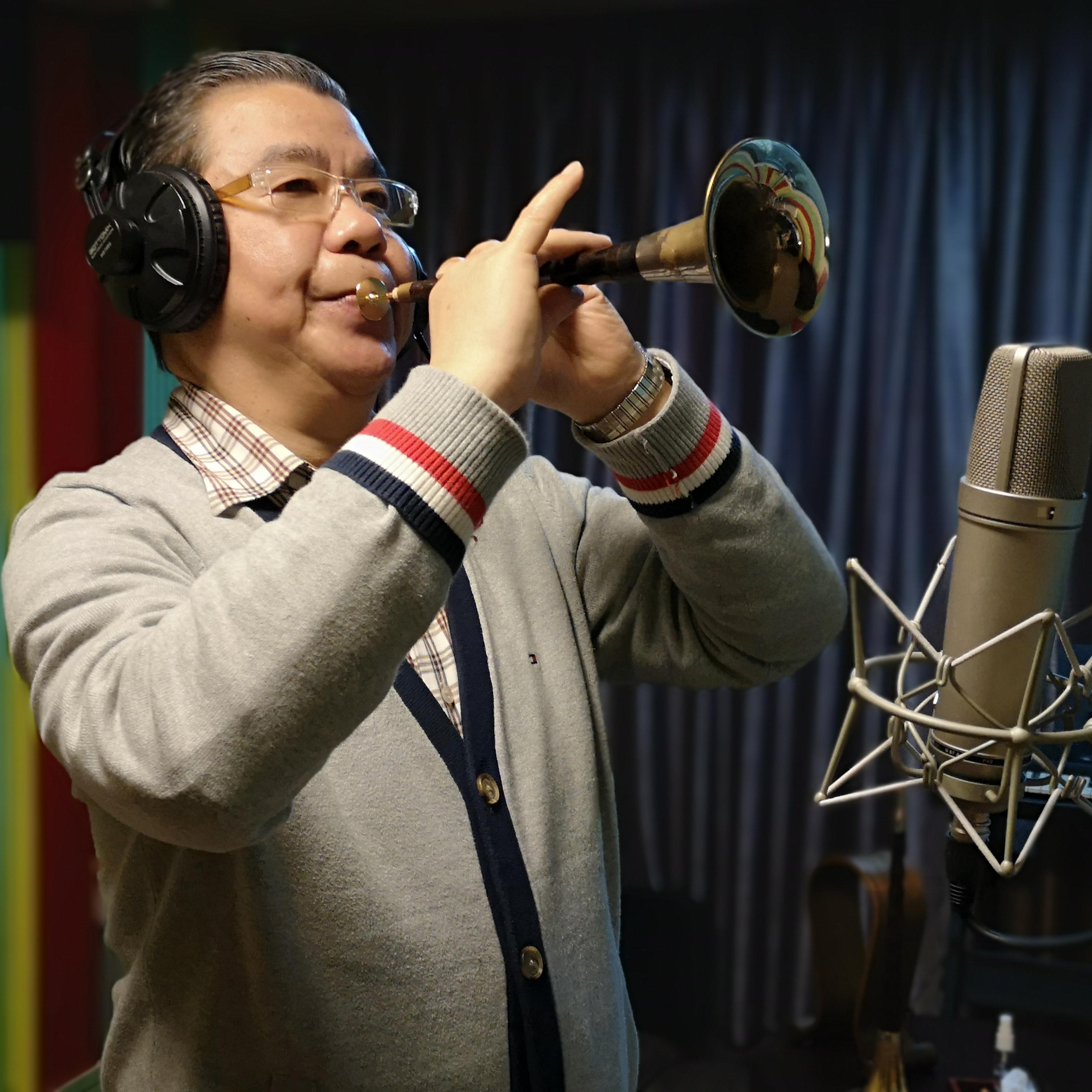 《祖国节庆序曲》胡崇乐根据佚名曲的《大舞台开场曲》改编并演奏（翻自 胡崇乐）