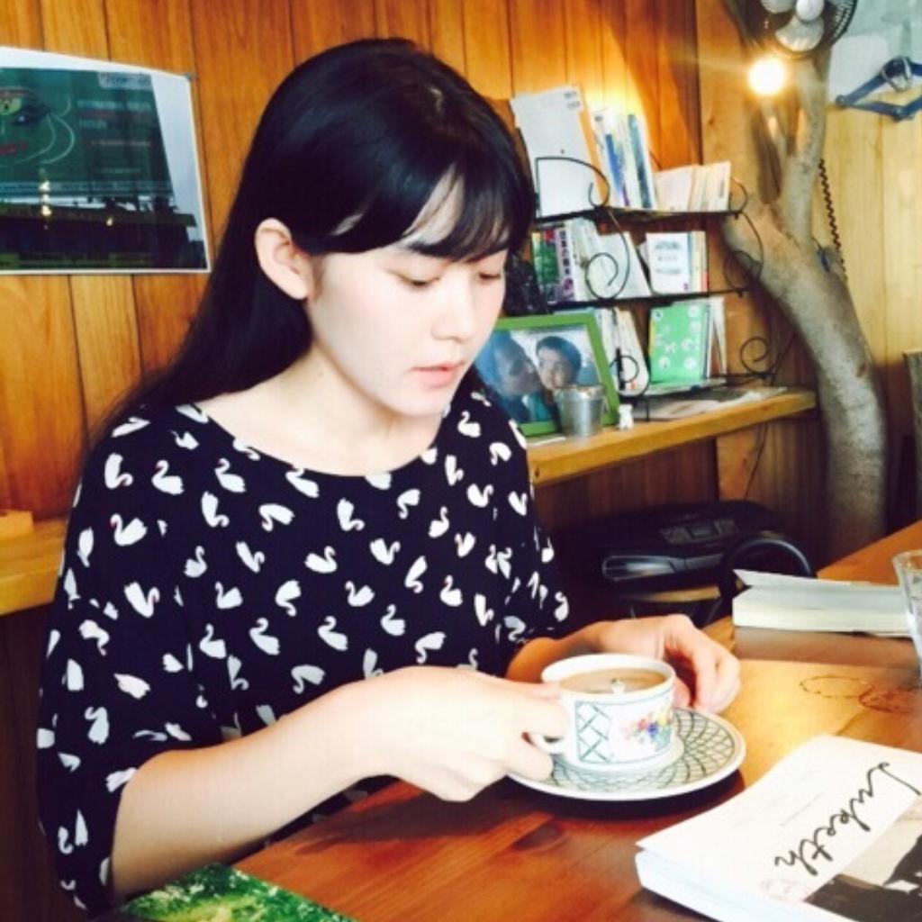 「民谣」听说喜欢民谣的你是一颗孤星