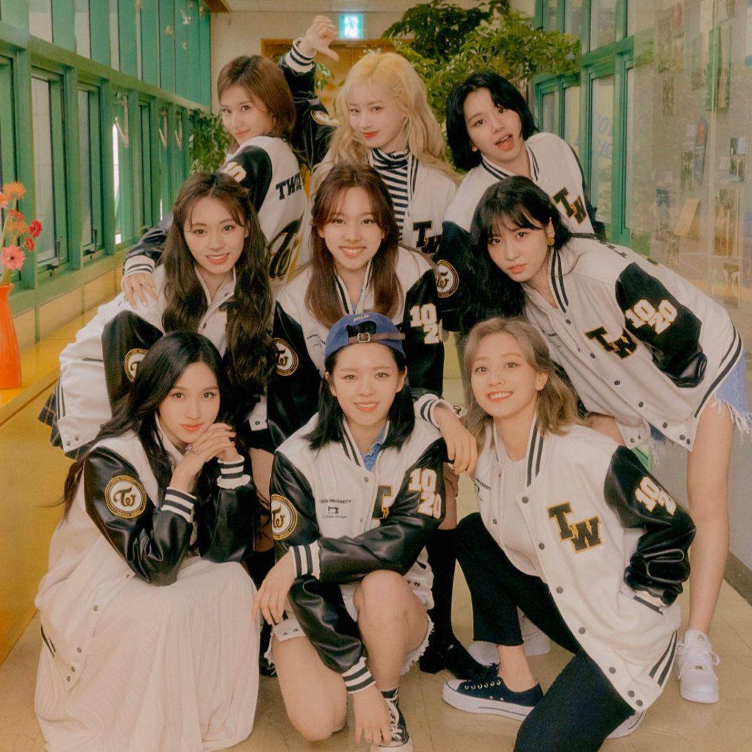 Twicetagram