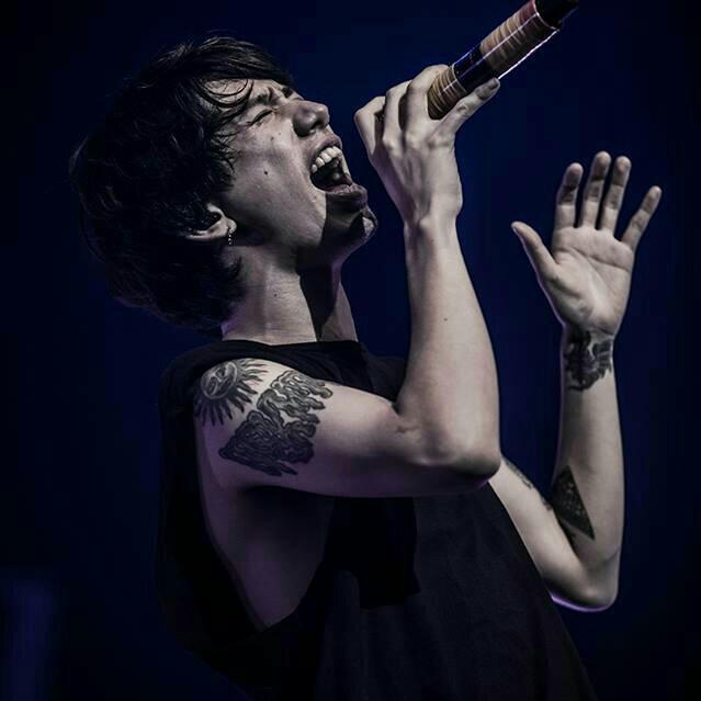 ONE OK ROCK现场版(入教神曲)