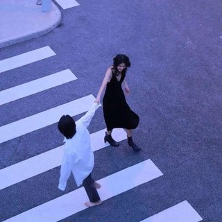 暗恋，你也终将会是一个人翘首以盼的惊喜