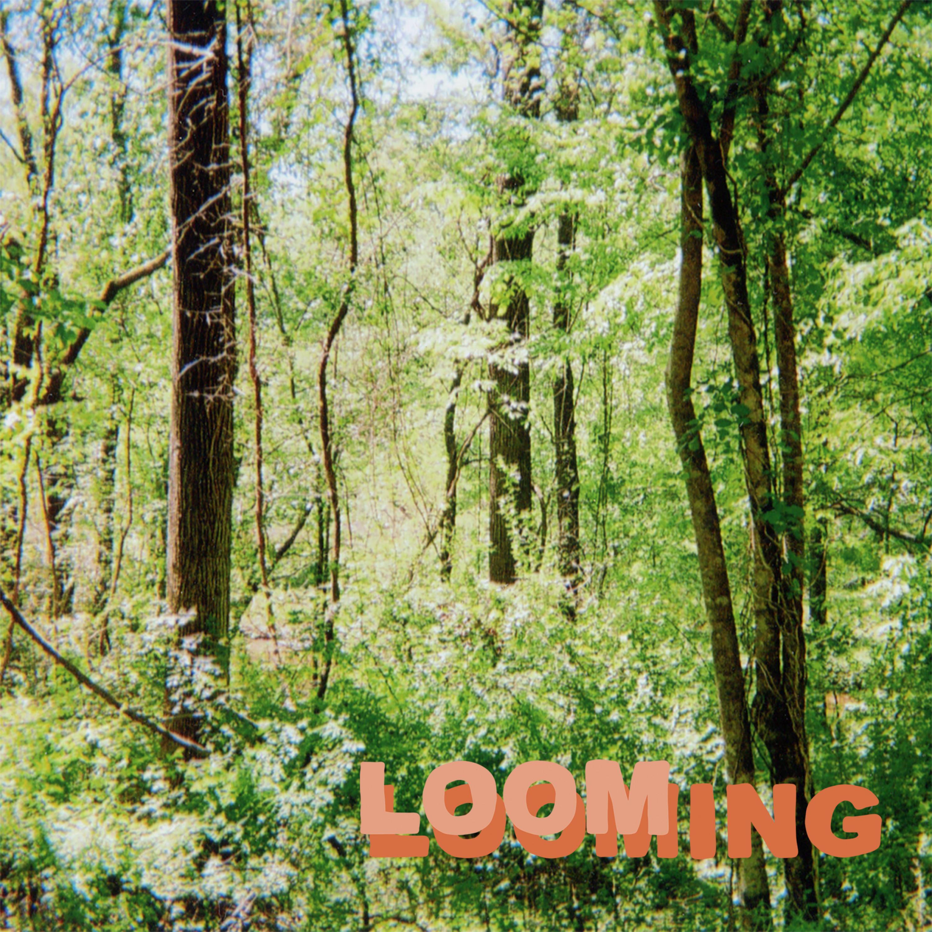 looming