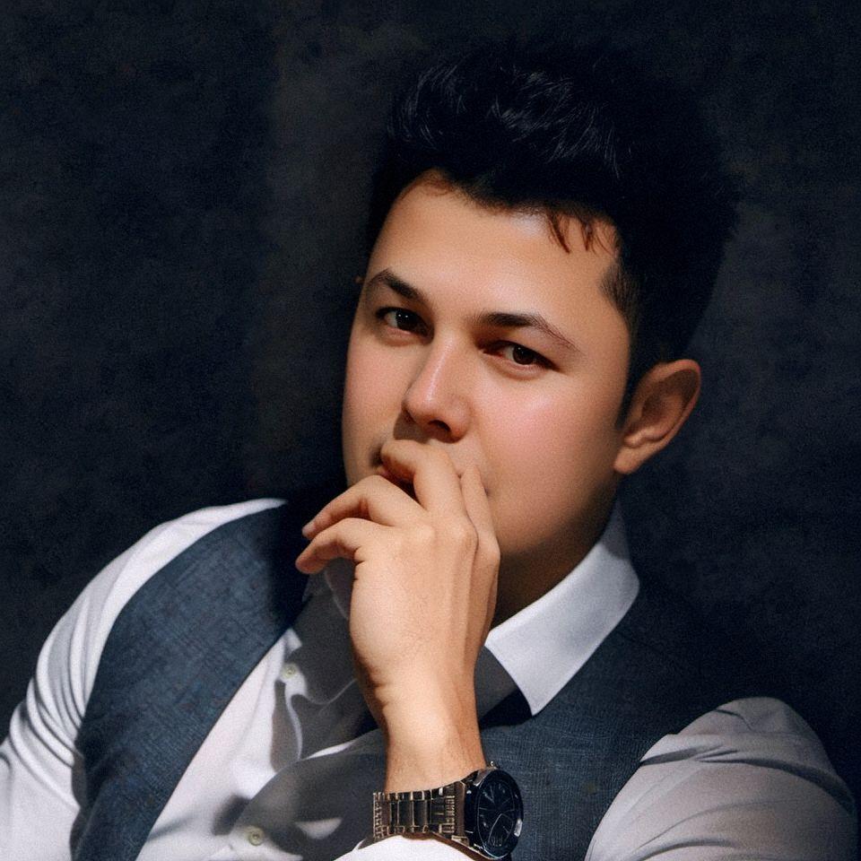 Ayallar / 妇女们 / 新版