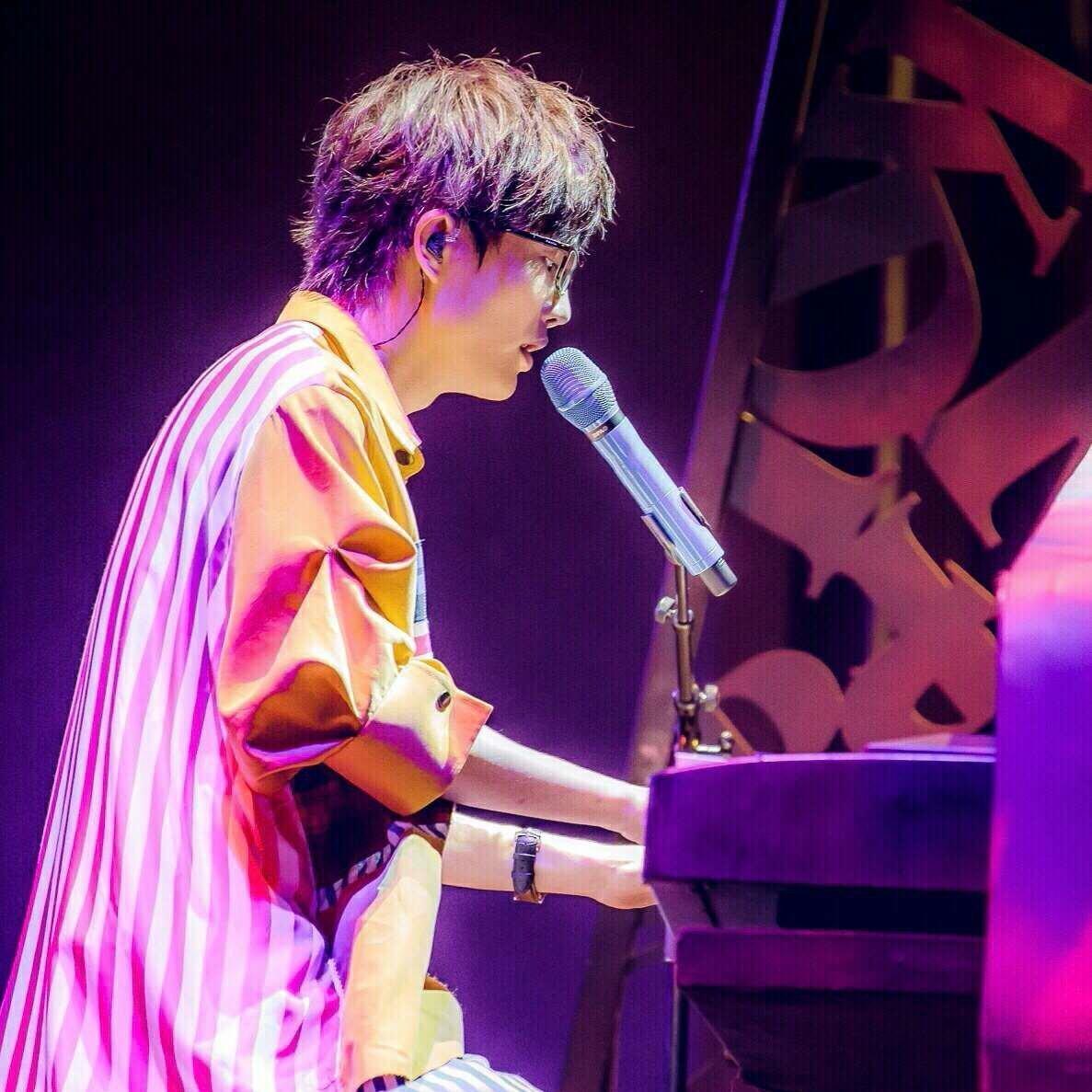 许嵩音乐成长历程