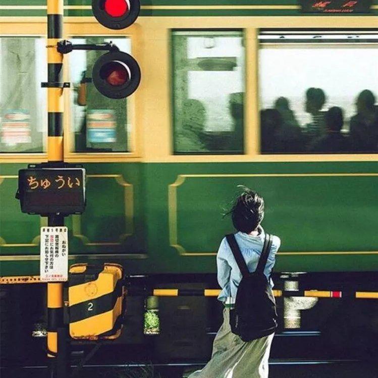 公路之歌：逃离都市寻乌托邦