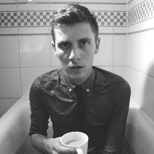 Flaws & Ceilings (feat. Lauren Aquilina)