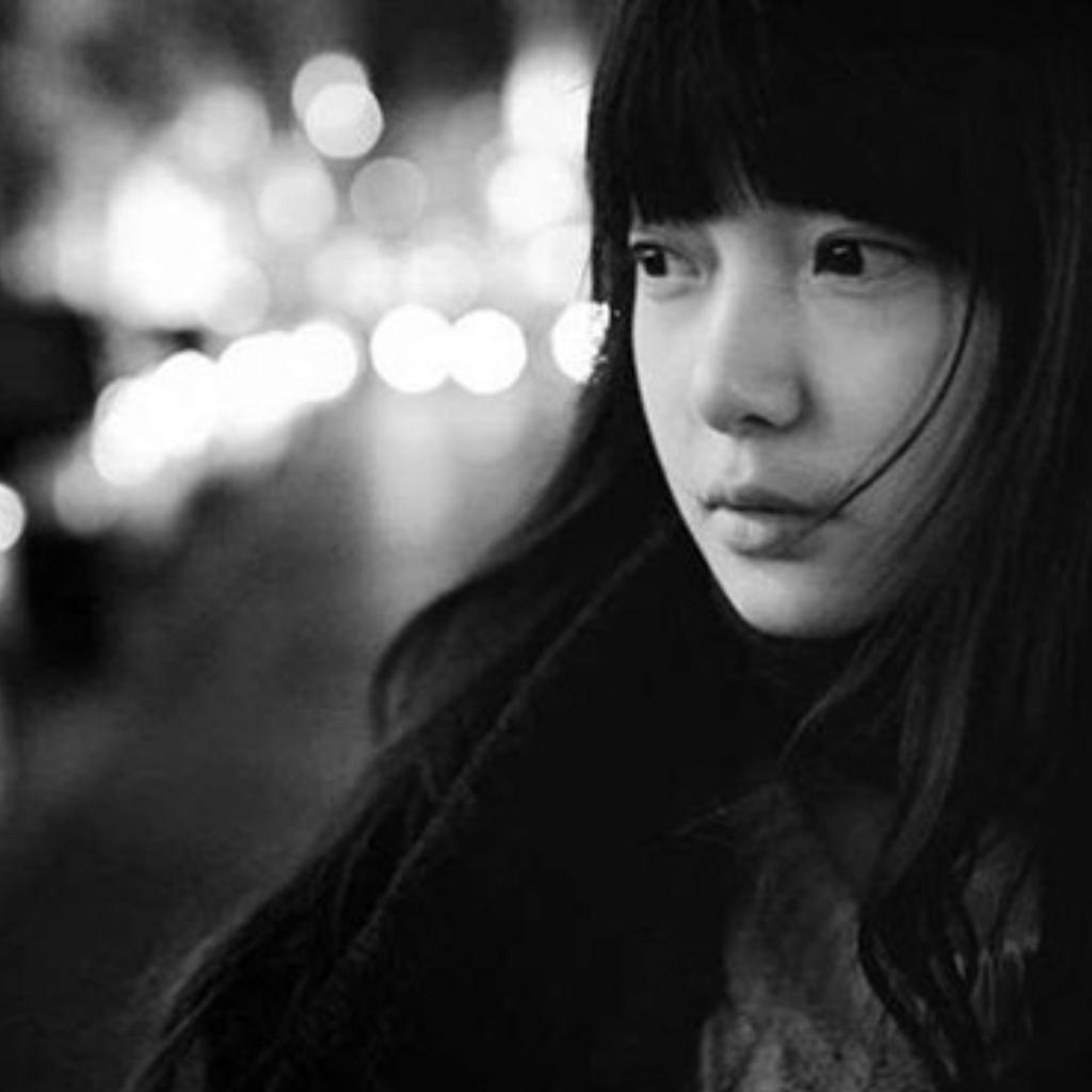 「华语」哭泣使人乞讨 思念使人奔跑