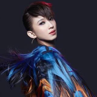 戴佩妮：就是这样的的女生