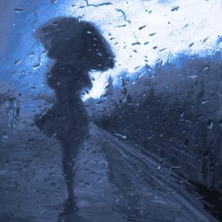 黑夜里孤单肆意扩散