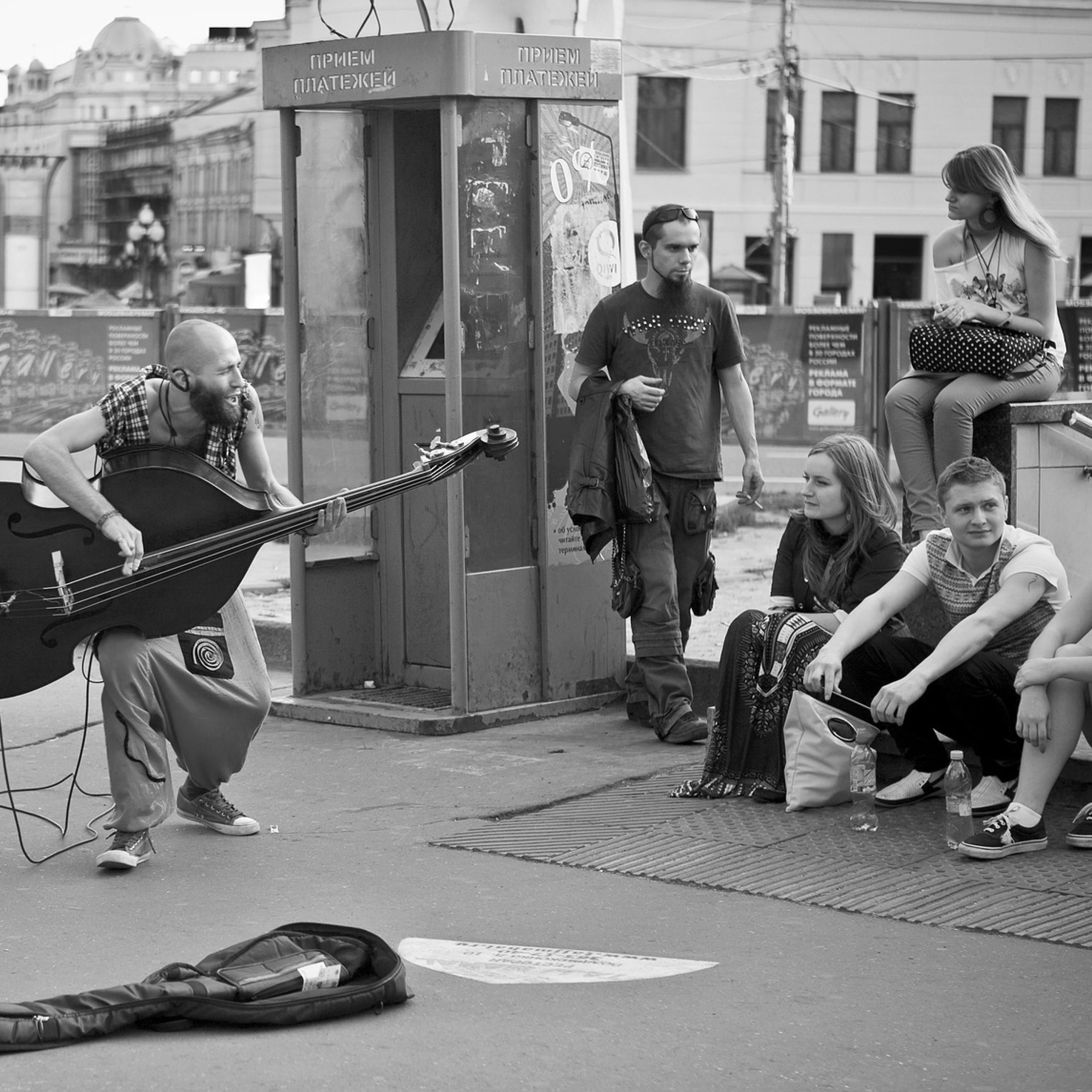 Poets, do love music!