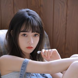 单曲循环的歌曲里都是遗憾