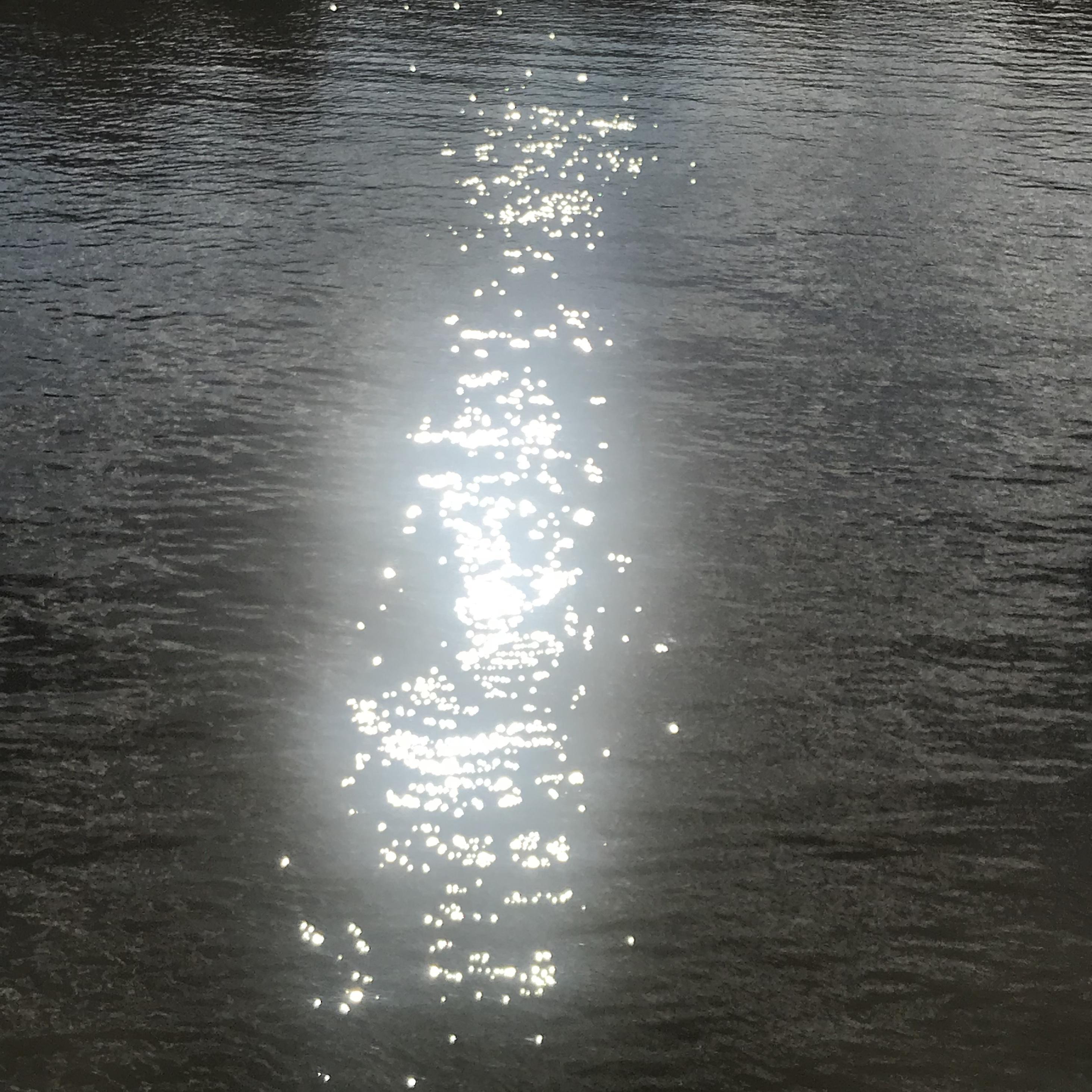 浴室（翻自 deca joins）