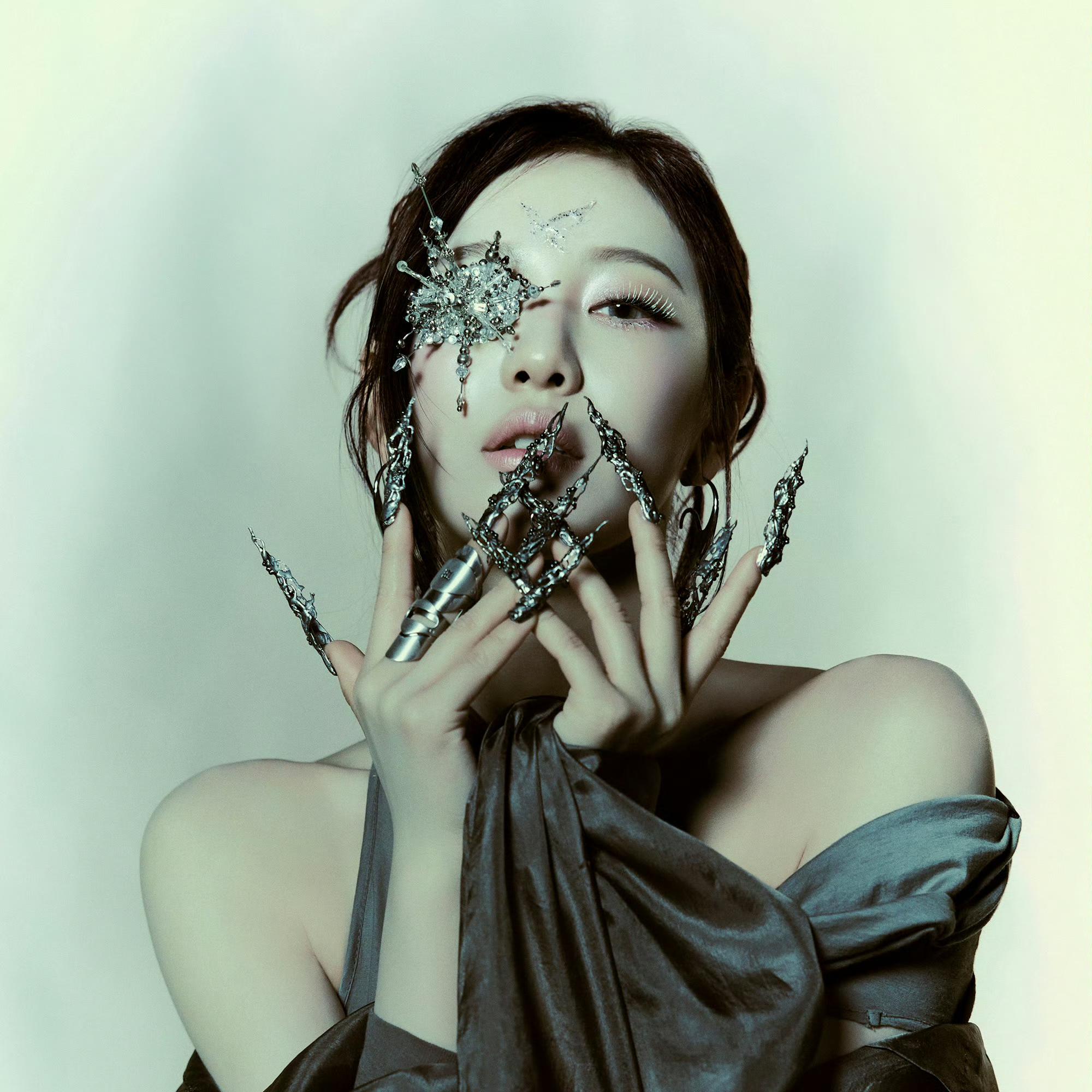 Paper Hearts 宁艺卓