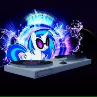 DJ-pon3‘s 马国电音