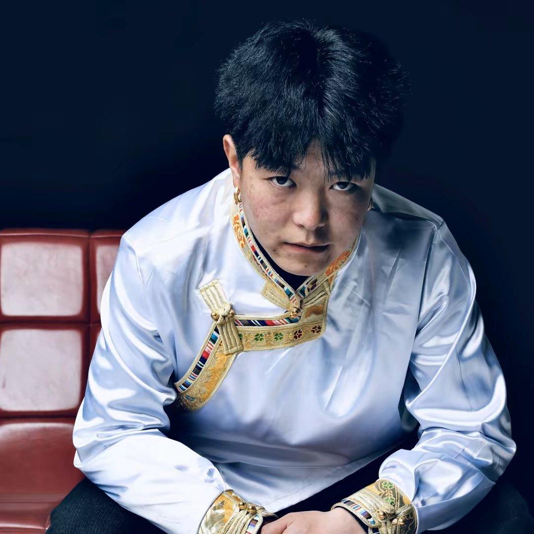 琼布锅庄  林秋