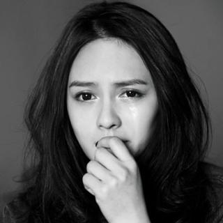 分手后，不想让你看我泪流满面的样子