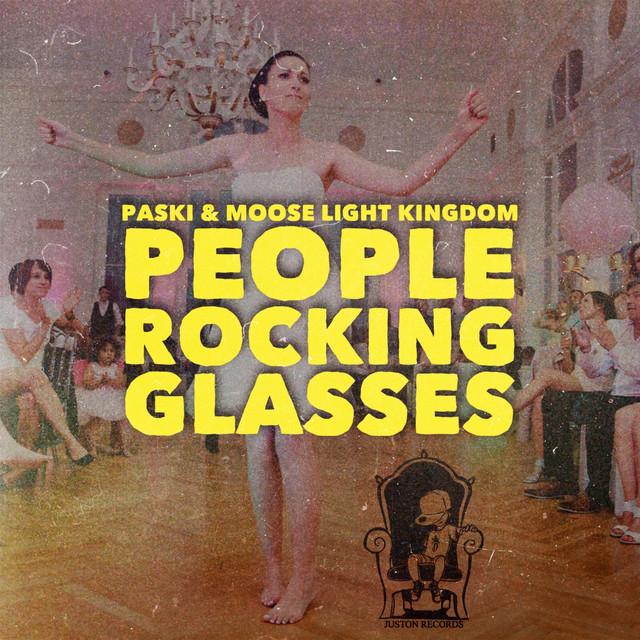 People Rocking Glasses 酷炫眼镜人