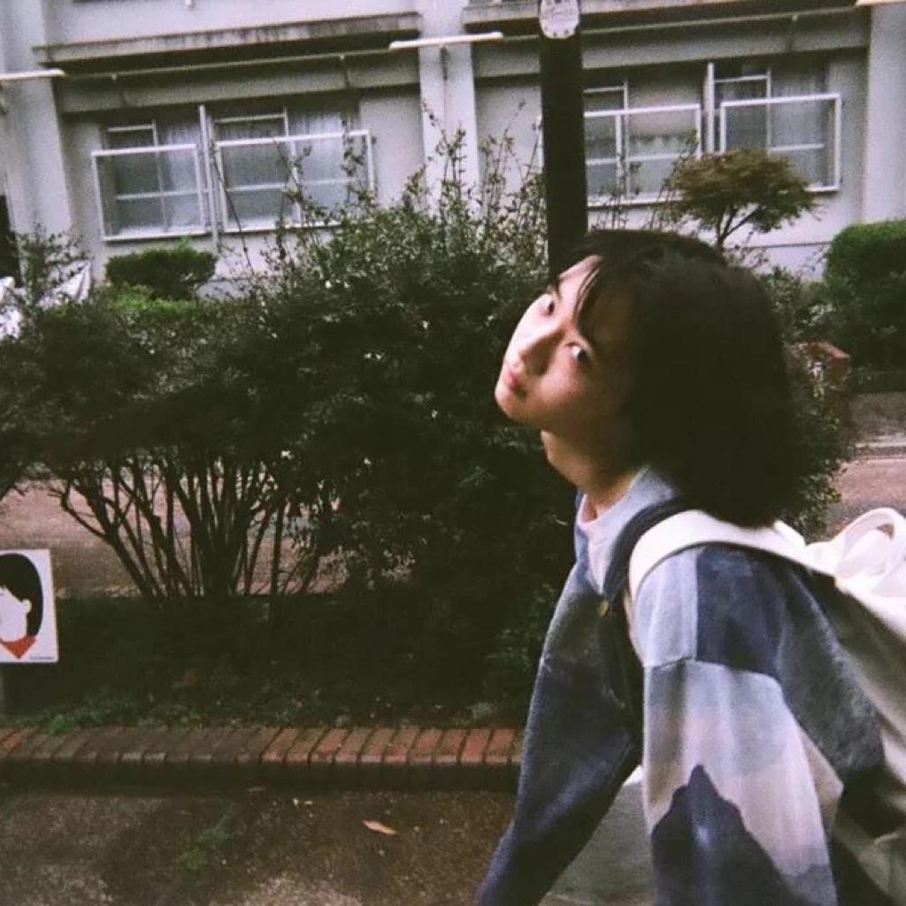 适合自娱自乐早起跑步刷牙洗脸刮胡子洗澡