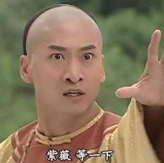 如何优雅的逼疯室友