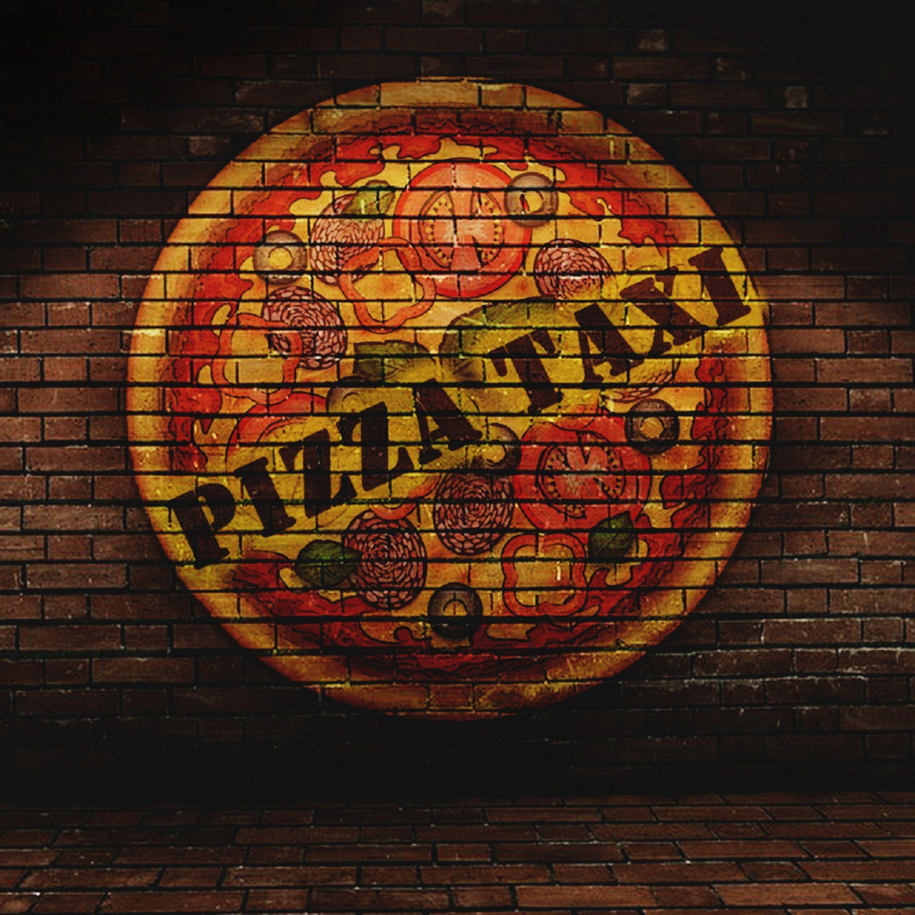 Pizza/Taxi