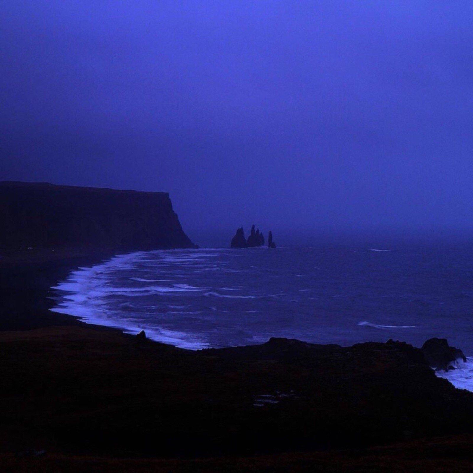「Ambient」冷冽缭绕 漂浮于致幻迷镜