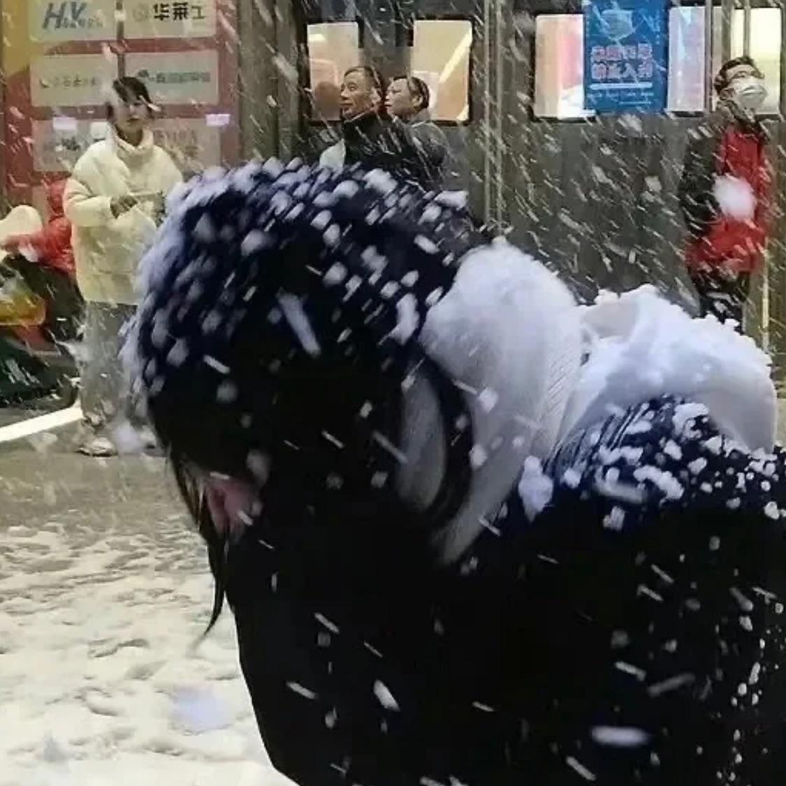 陈韵若-爱的回归线-20220611001041（张子凡 remix）