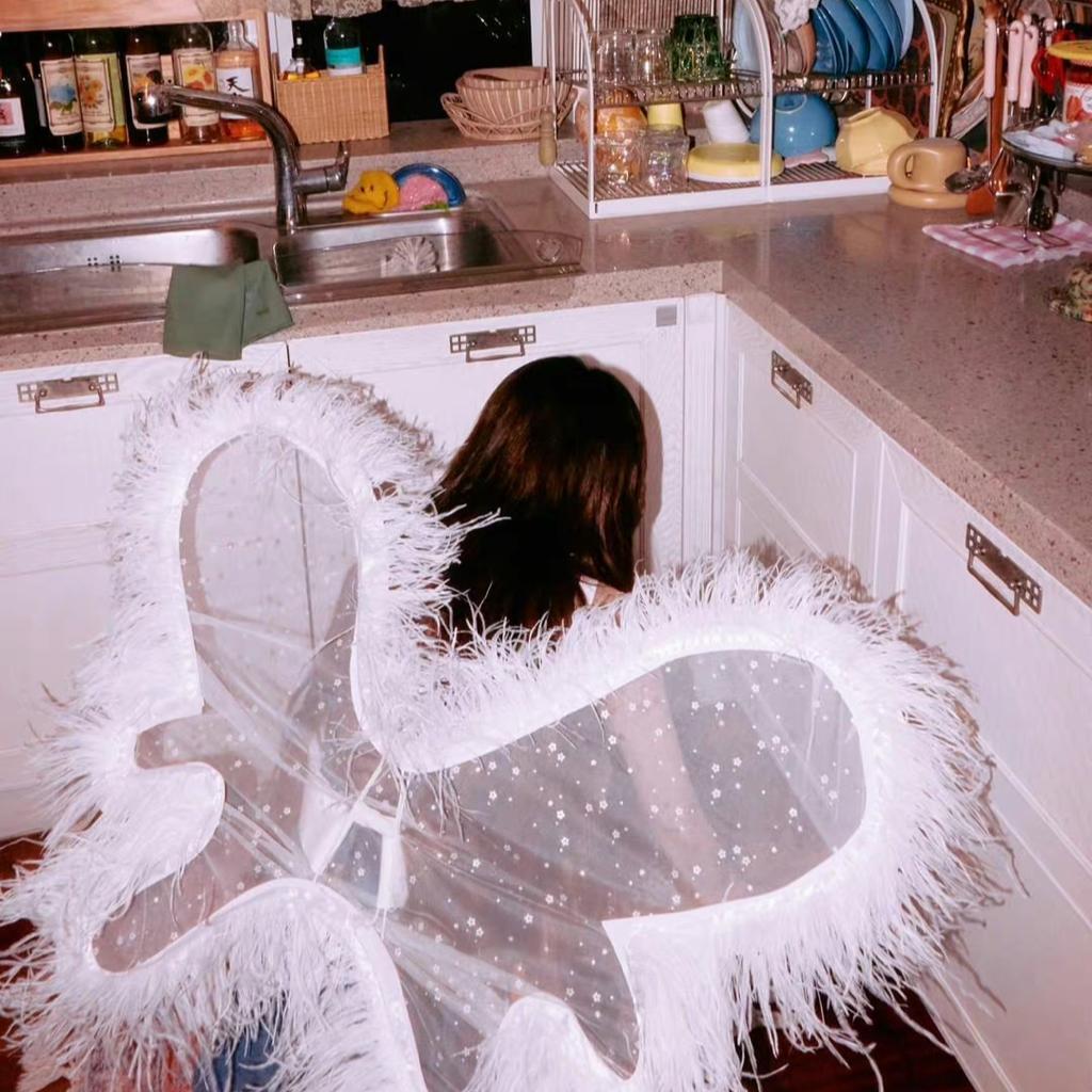 金泫雅｜Me so fly like a butterfly