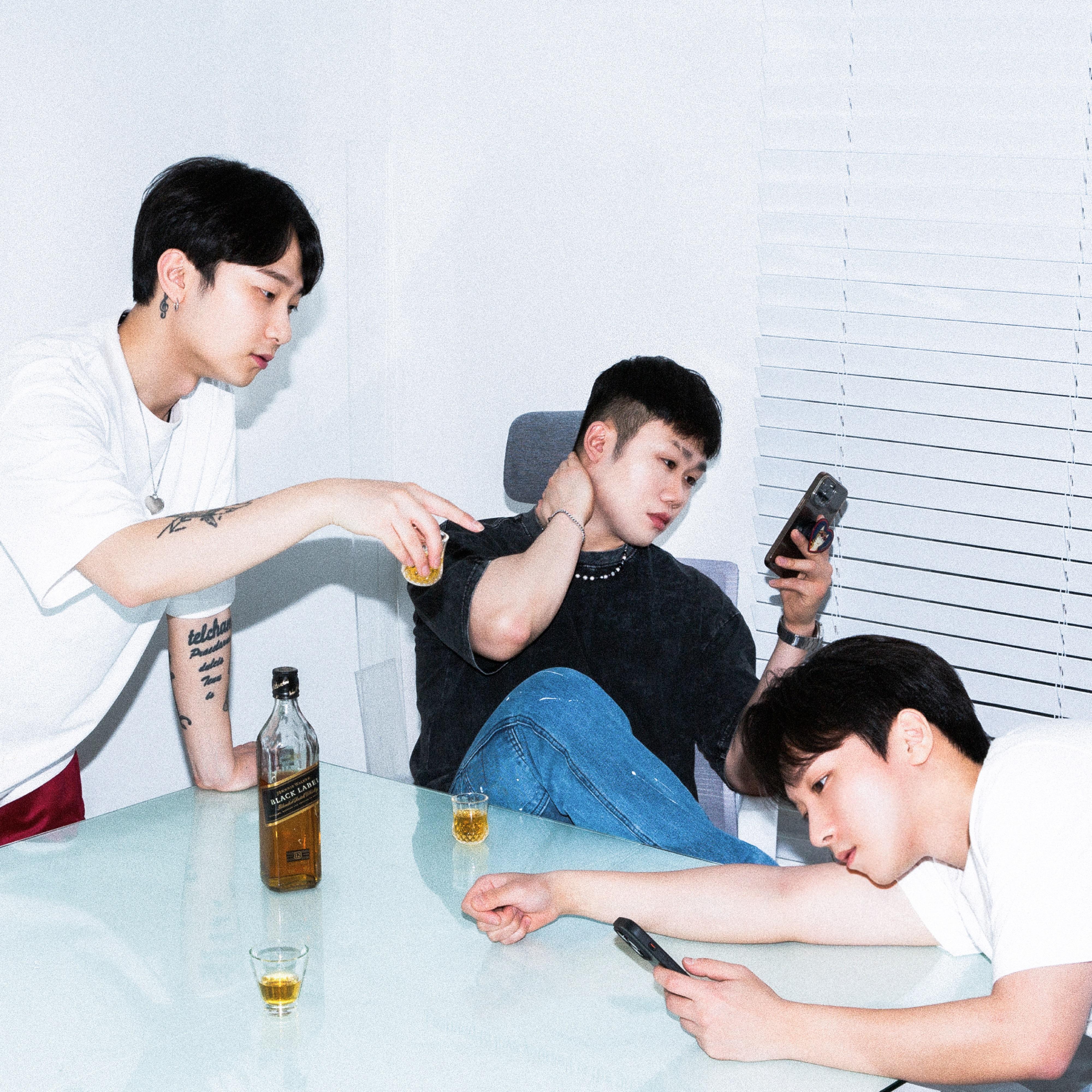 WEN, MAZ.B, Dome